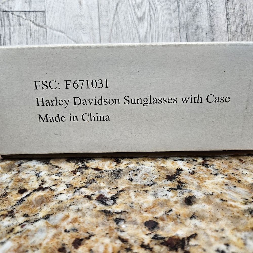 Harley Davidson Sunglasses Unisex Includes Harley Davidson Drawstring Case